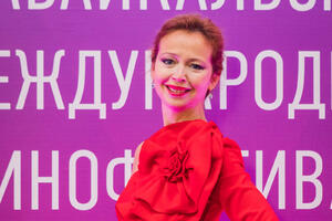 Елена Захарова впервые выступила на одной сцене с 8-летней дочерью: «Это фантастика!»