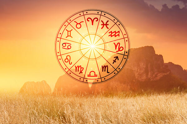 Стало известно, что принесет Солнце в Рыбах всем знакам зодиака — не скрыться от чувств