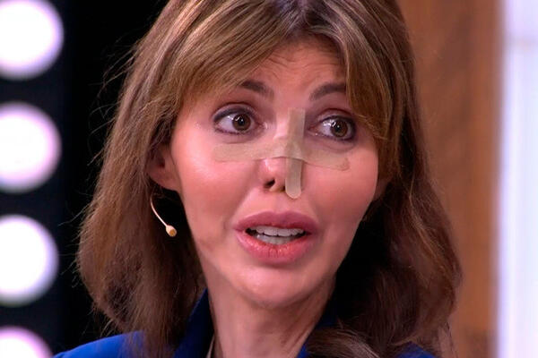 «Средств на операцию нет»: экс-жена Аршавина озвучила стоимость своего лечения