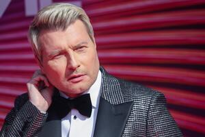 Басков ответил Соседову, который гонит его со сцены — сказал ему закрыть рот