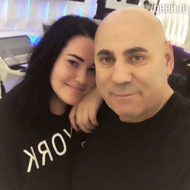 Иосиф и Даная Пригожины - фото Иосиф и Даная Пригожины - фото