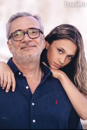 биография константина меладзе личная жизнь дети. 42. биография константина меладзе личная жизнь дети фото. биография константина меладзе личная жизнь дети-42. картинка биография константина меладзе личная жизнь дети. картинка 42. 11 мая популярному композитору и одному из самых успешных продюсеров нашей эстрады исполняется 58 лет. Его личной жизни тоже можно только позавидовать: Константин Меладзе женат на одной из самых красивых женщин в мире шоу-бизнеса, Вере Брежневой. биография константина меладзе личная жизнь дети. 42. биография константина меладзе личная жизнь дети фото. биография константина меладзе личная жизнь дети-42. картинка биография константина меладзе личная жизнь дети. картинка 42. 11 мая популярному композитору и одному из самых успешных продюсеров нашей эстрады исполняется 58 лет. Его личной жизни тоже можно только позавидовать: Константин Меладзе женат на одной из самых красивых женщин в мире шоу-бизнеса, Вере Брежневой.