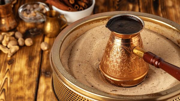 Как правильно варить кофе в турке: пошаговая инструкция