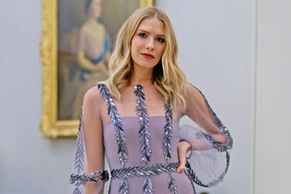 Образ дня: Елена Перминова в Yanina Couture