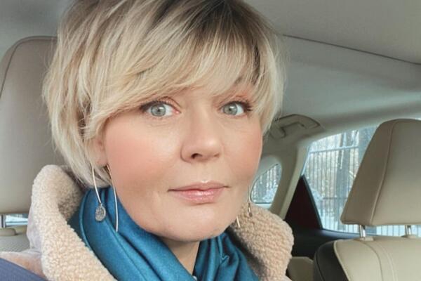 Юлия Меньшова дала первый комментарий о смерти своей матери