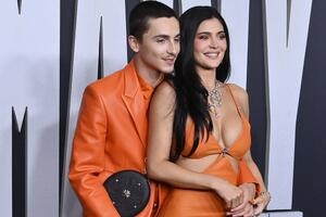 Посмеялись над завистниками: Кайли Дженнер и ее любимый появились вместе на мероприятии  