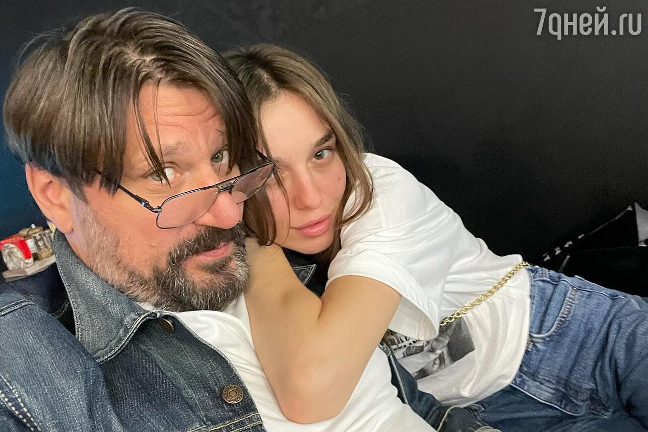 Виктор Логинов вместе