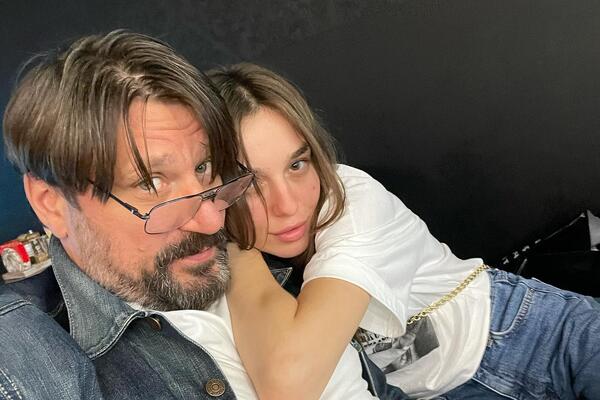 Отощавшая до 38 килограммов жена Логинова заявила о его изменах