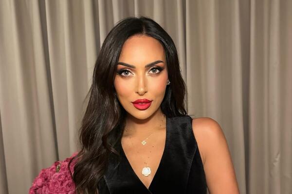 Стало известно, кто приударил за разведенной Алсу — деньги и статус