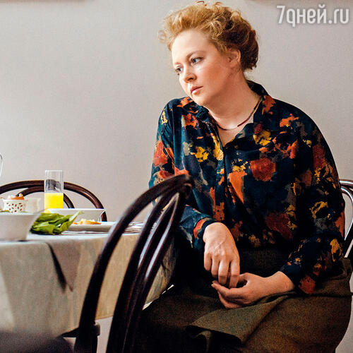 Мне пришлось взять ответственность в свои руки, чтобы вытащить любимого человека. С делами разобралась, а вот Андрея не спасла... Кадр из сериала «Садовое кольцо»