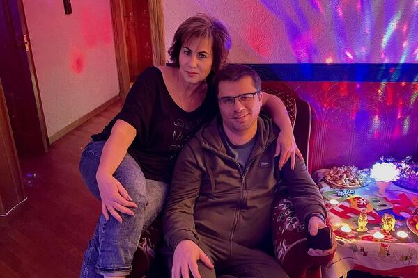 63-летняя мать Гарика Харламова показала беременные фото — в ожидании сыночка