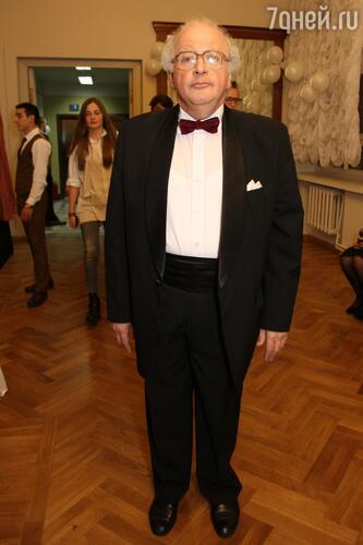 Павел Любимцев