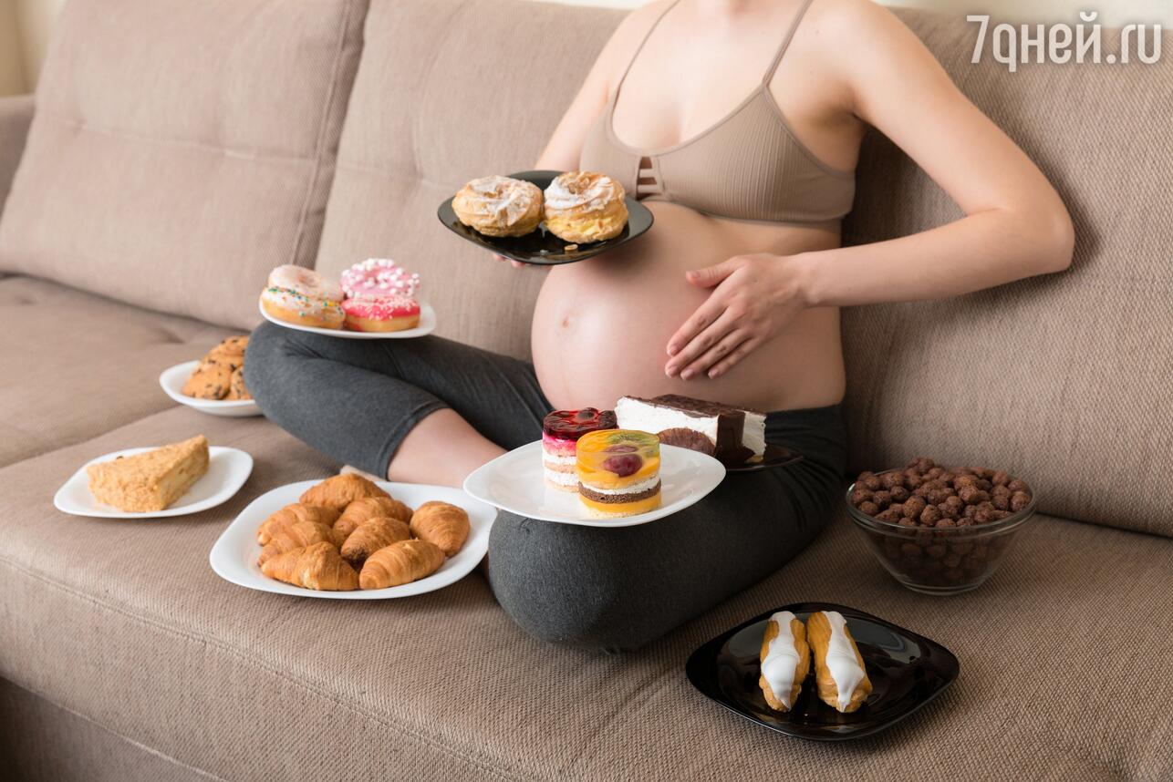 Во время беременности постоянно хочется есть: что делать