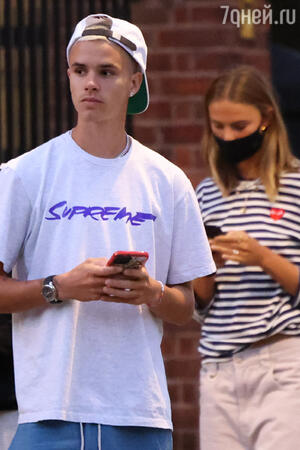 Ромео Бекхэм и Мия Риган - фото