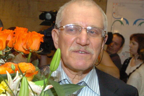 Александр Митта получил почетную награду «Кинотавра»