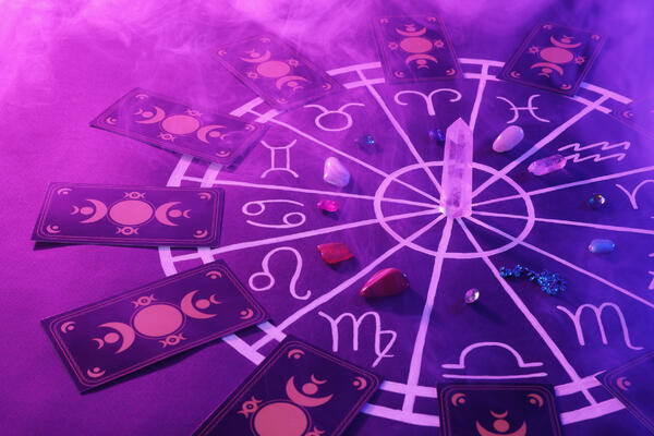 Обхитрят Лилит: астролог Митрохина назвала знаки, которые получат прибыль до 1 декабря