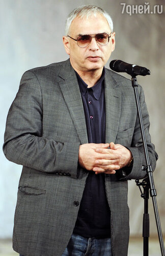 Карен Шахназаров
