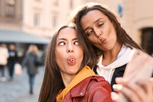 Весеннее обострение: у некоторых людей с приходом тепла меняется поведение — что происходит?