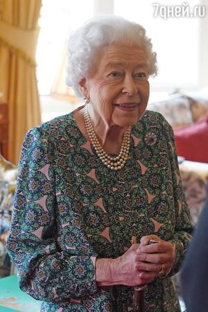 Елизавета II - фото