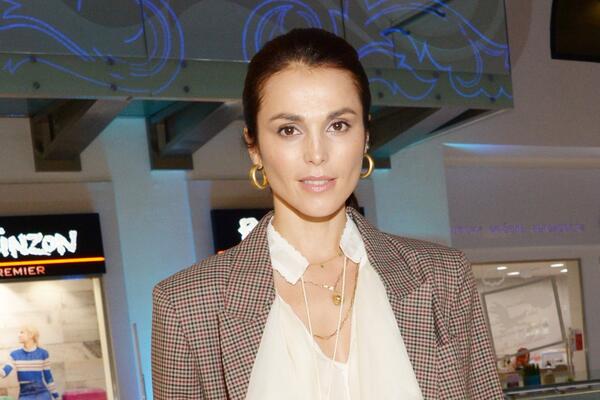 Поделилась переживаниями: беременная Сати Казанова рассталась с мужем 