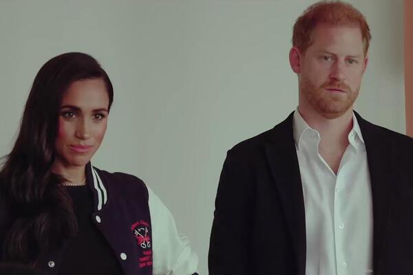 Провал года: Меган Маркл и принца Гарри наградили позорными «титулами»