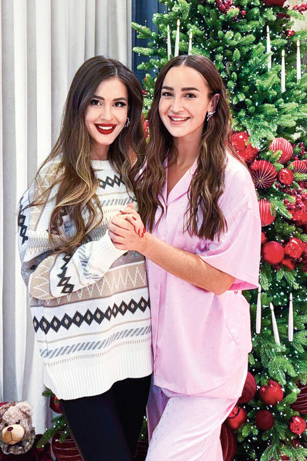 Ольга Бузова с сестрой