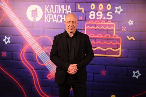Майданов рассказал о съемках в кино и работе с Долиной: «Не собираюсь менять свою карьеру» 