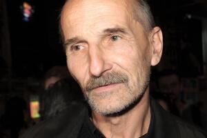 «Состояние крайне тяжелое»: 70-летнего Петра Мамонова ввели в кому