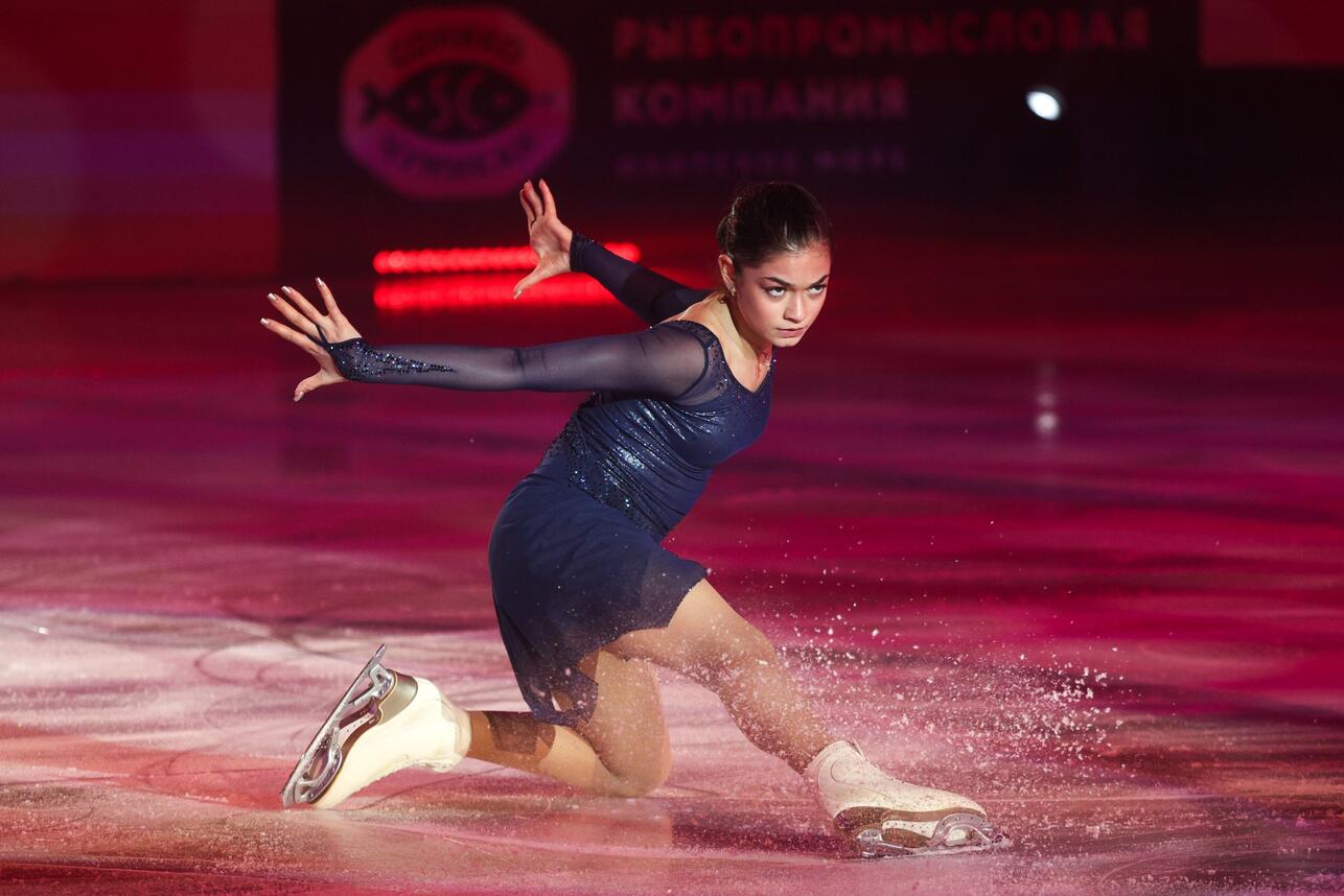 86 Р¤РёРіСѓСЂРёСЃС‚РєР° Р­РјР±РµСЂ Р“Р»РµРЅРЅ РІС‹СЃРєР°Р·Р°Р»Р°СЃСЊ Рѕ РєРѕРЅС„Р»РёРєС‚Рµ СЃ РђРґРµР»РёРµР№ РџРµС‚СЂРѕСЃСЏРЅ