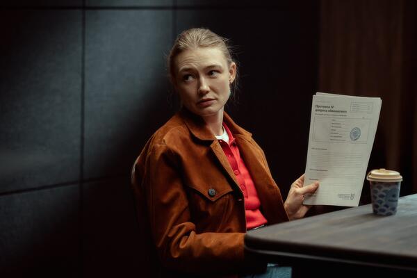 «Отпечатки», «Крюк» и «Драники»: что посмотреть онлайн в апреле