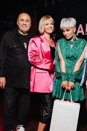 Иосиф Пригожин, Валерия и Анна Шульгина - фото