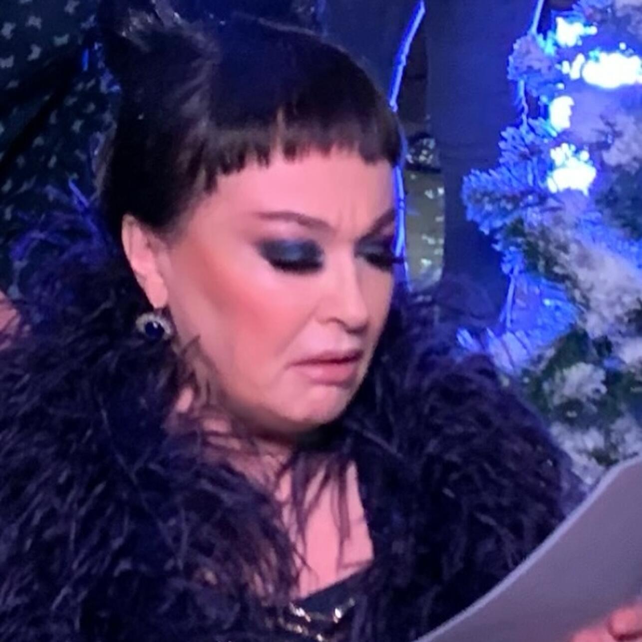 Лариса Гузеева показала свой провальный образ — критики ликуют Лариса Гузеева показала свой провальный образ — критики ликуют