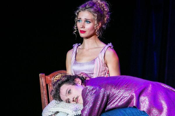 Хотите пойти на спектакль «РевИзор» в Театре Ермоловой?