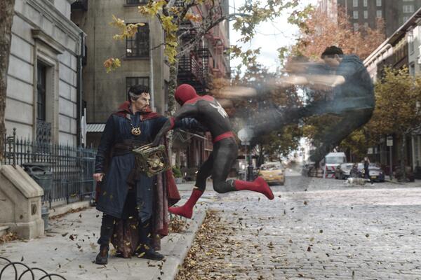    : Sony Pictures    -:   
