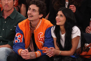 Назло хейтерам и завистникам: Кайли Дженнер доказала свою преданность любимому Назло хейтерам и завистникам: Кайли Дженнер доказала свою преданность любимому