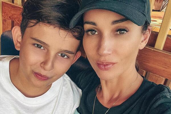 «Впервые ехал на фуре»: Чехова рассказала, как сын попал в Москву из Грузии