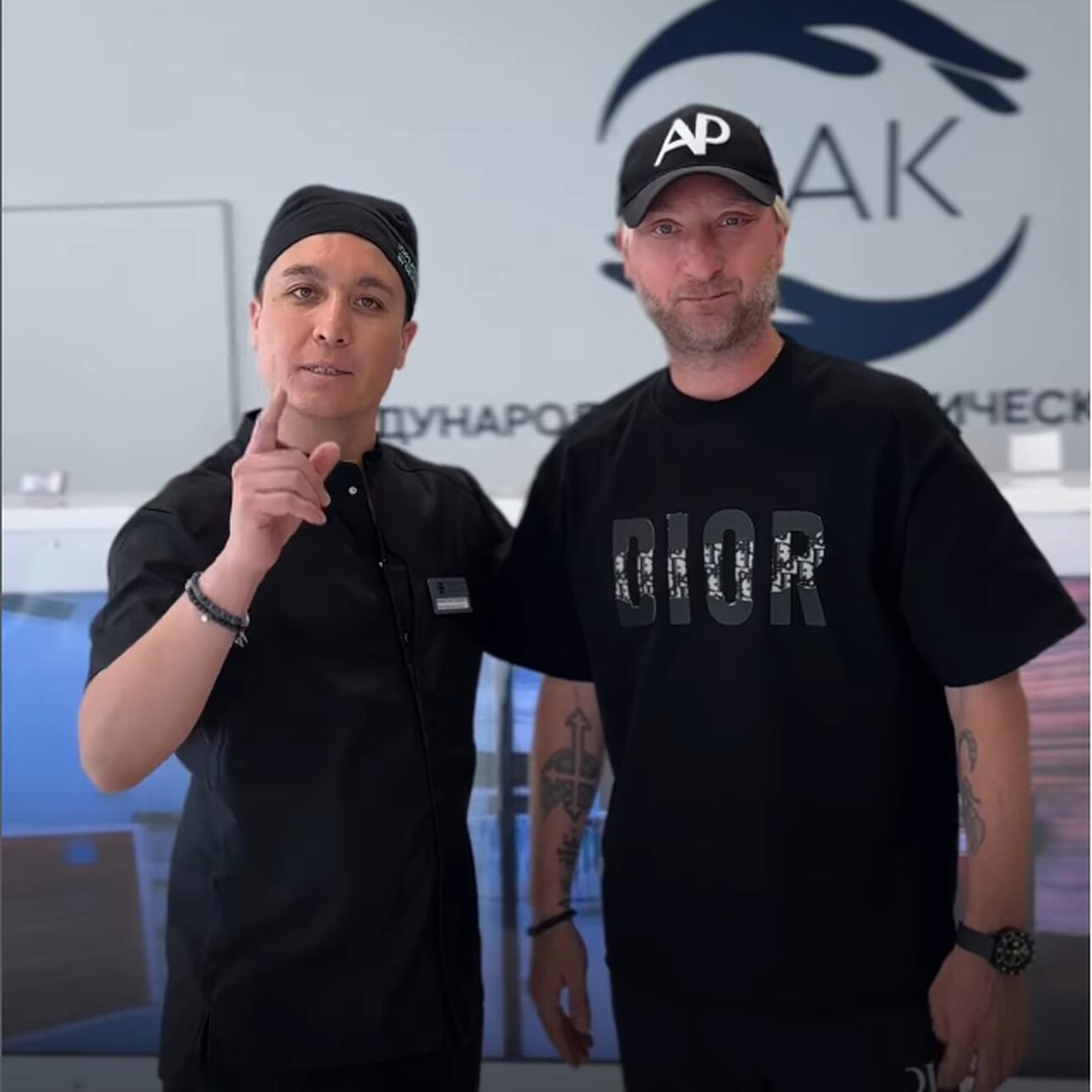 Тимур Хайдаров и его новый звездный пациент Евгений Плющенко.