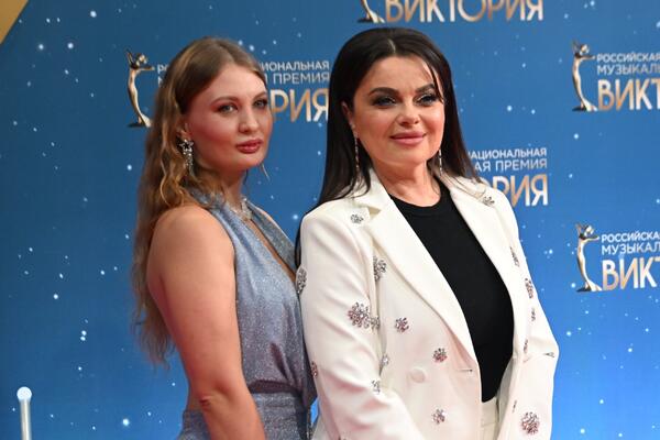 Наташа Королева поругалась с невесткой — забрала Архипа и уехала в глушь