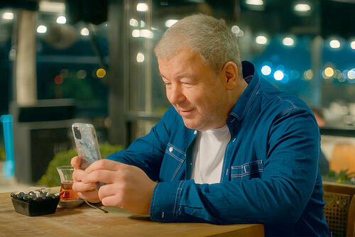 Александр Робак