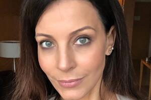 «Он умер в марте»: Евгения Крюкова шокировала признанием о бывшем муже