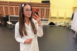 Бузова экстренно госпитализирована: получила серьезную травму после падения