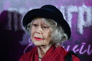 88-летняя Немоляева вышла в свет впервые за долгое время