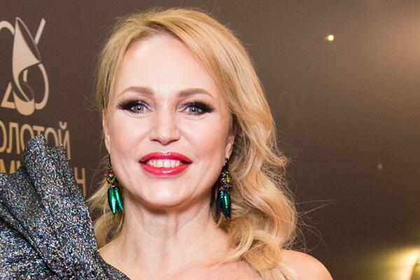 «Что с лицом?» Исхудавшую Аллу Довлатову заподозрили в пластике