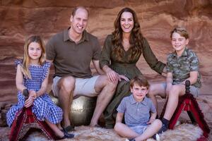 Глаз не отвести: Кейт Миддлтон и принц Уильям с детьми растрогали сердца англичан