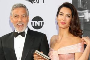 Жена запретила Джорджу Клуни ездить на мотоцикле