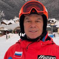 «Еще не померли?!» Юные туристы оценили возраст и внешность Газманова «Еще не померли?!» Юные туристы оценили возраст и внешность Газманова