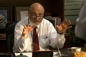 Легендарного режиссера Роба Райнера и его жену нашли мертвыми