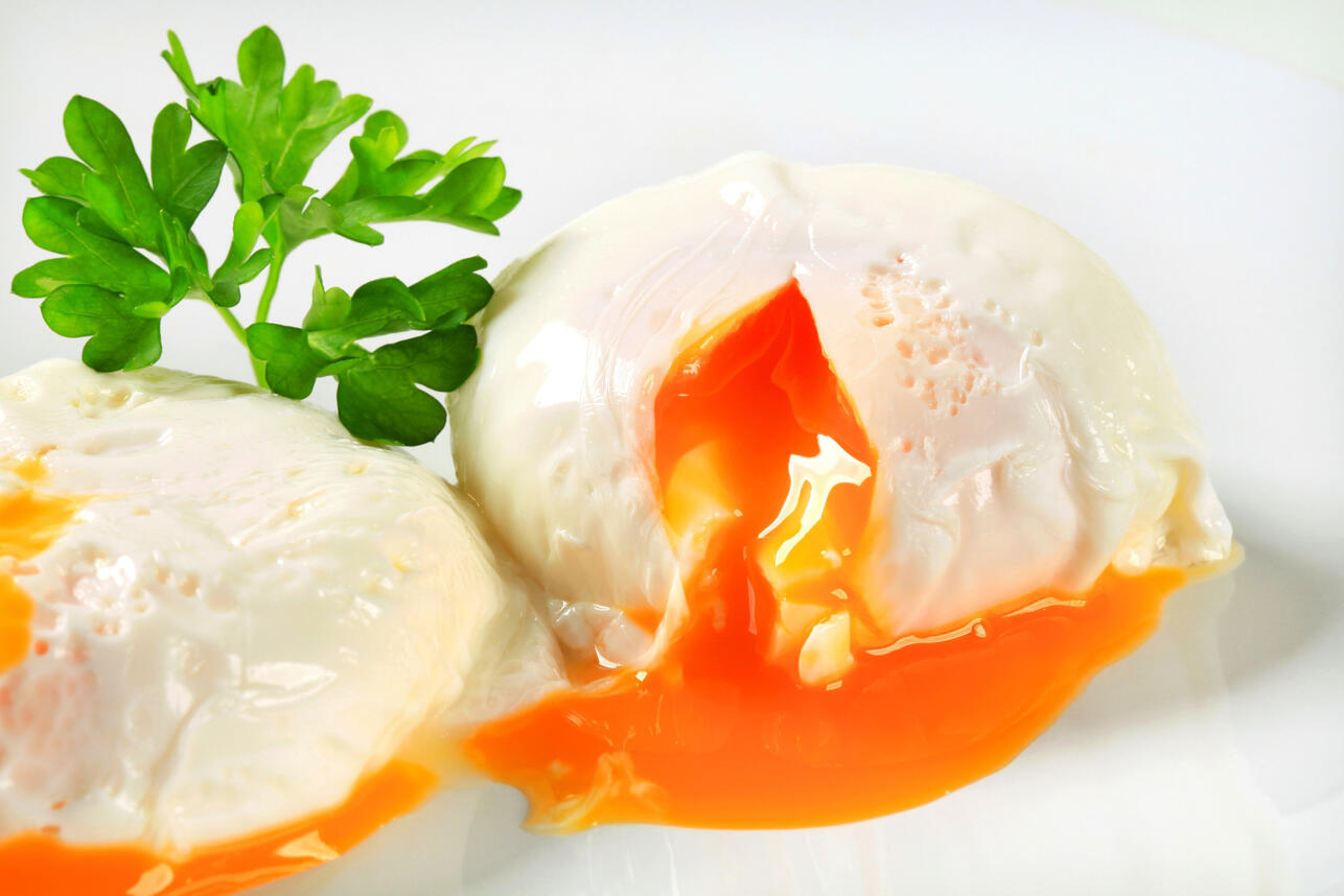 Как сварить яйцо пашот: 3 способа приготовления