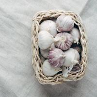 Не дайте пропасть чесноку: как можно гарантированно сохранить полезный продукт