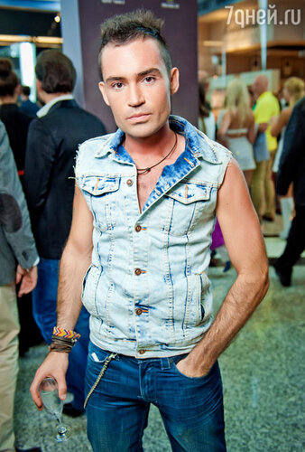 Юрий Титов